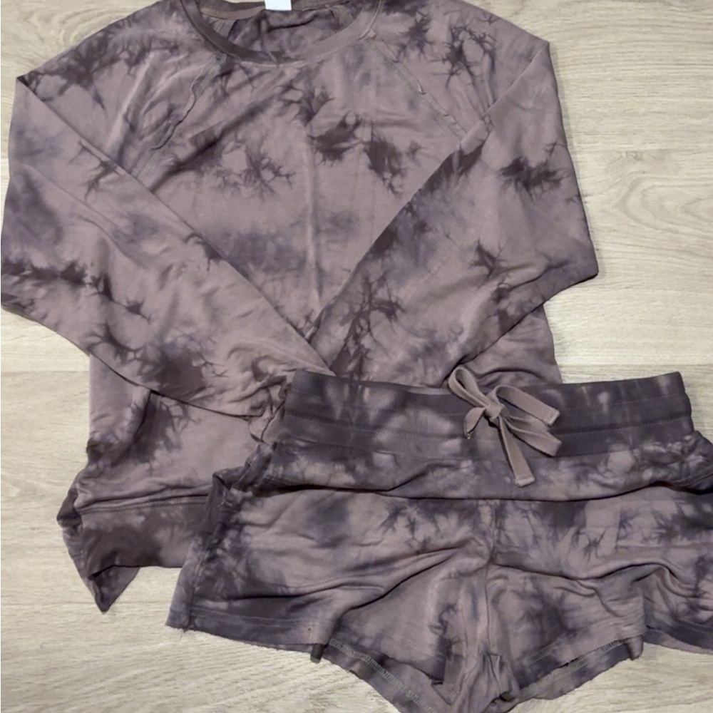 Women's Tie-Dye Lounge Set